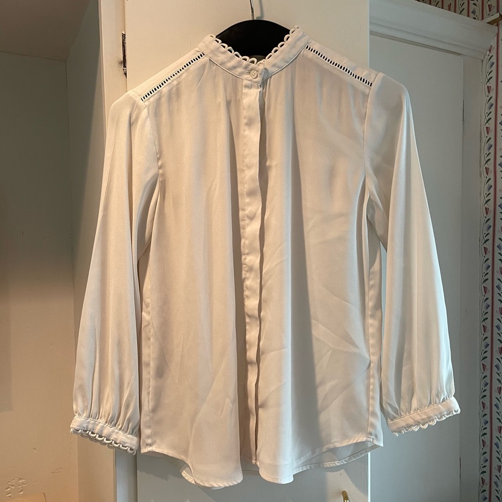 Ann Taylor XSP white Blouse